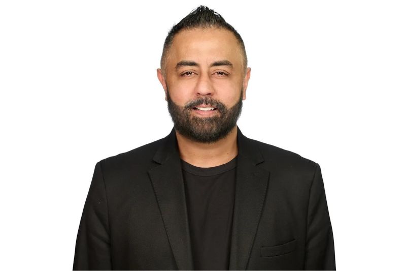 File:Omer Qureshi headshot.jpg